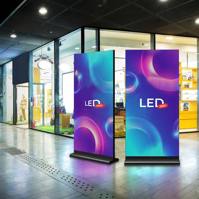 LED-экраны в торговом центре Солигорска